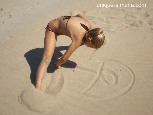 Los Genoveses Beach